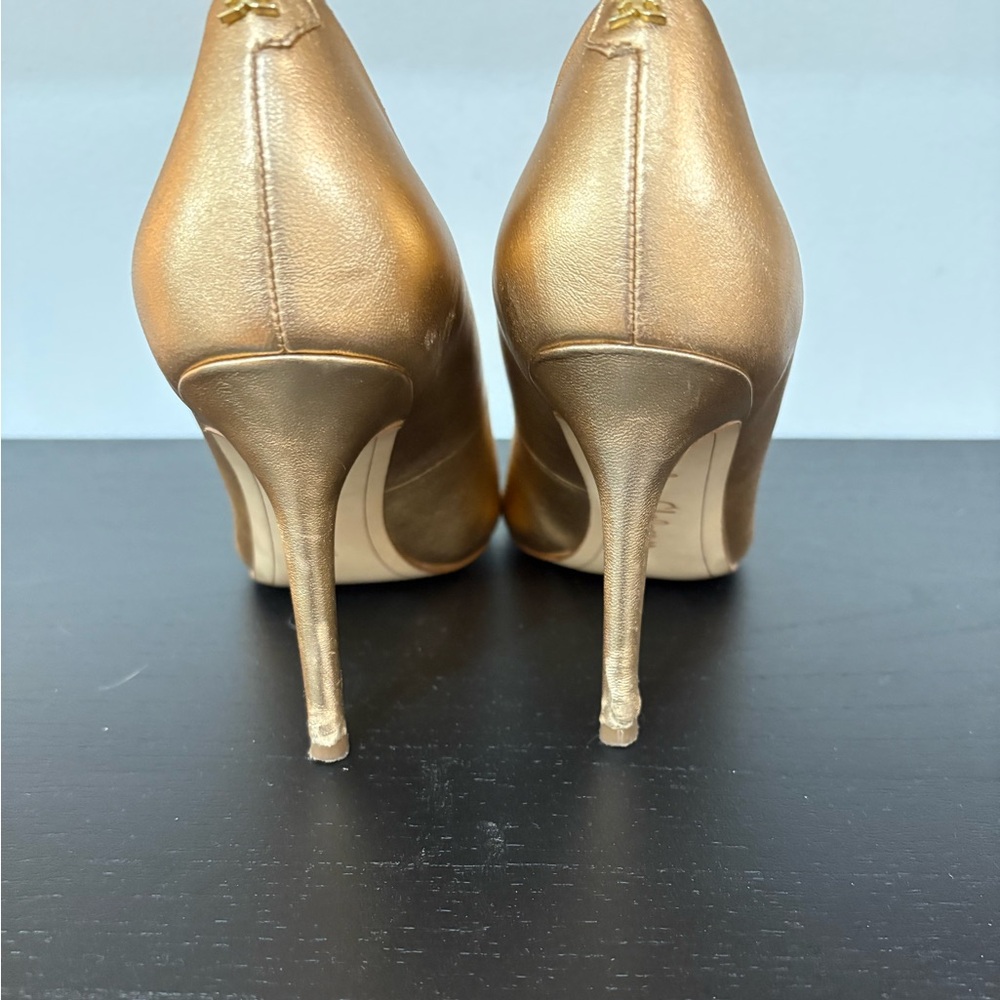 Sam Edelman Hazel Pump in Golden Copper - Picture 14 of 16